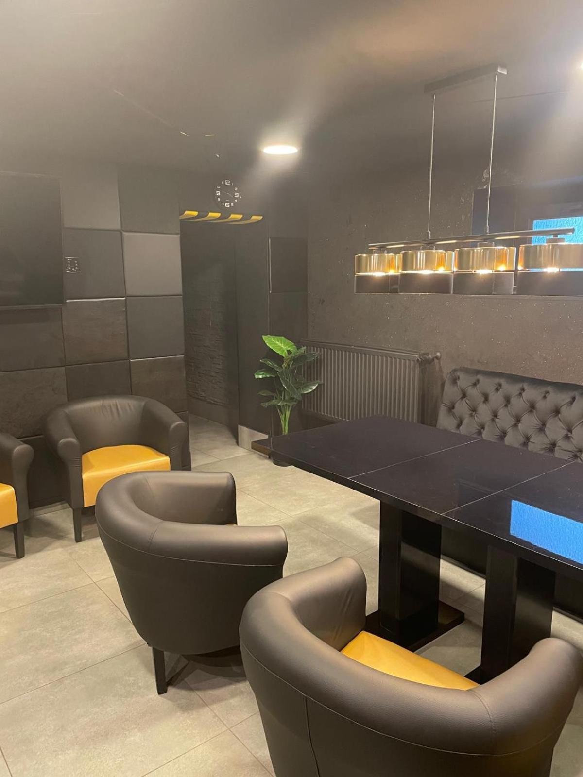 Strzelecka 1 Hotel Opole Luaran gambar